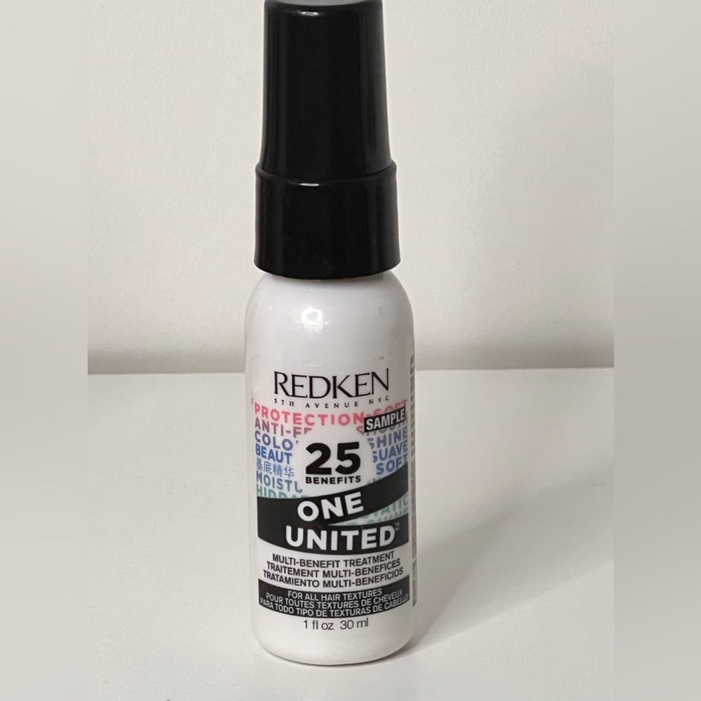 💞 5/$25 💞
Redken Multi Benefit Treatment